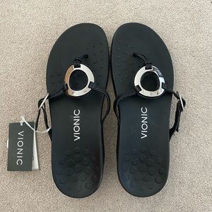 VIONIC Black Sandals Size 39